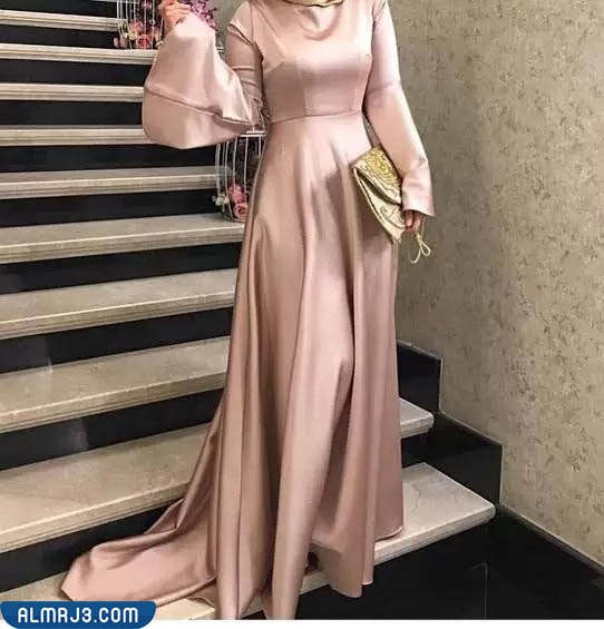 فساتين دانتيل سهره انستقرام