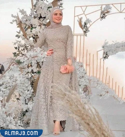 صور فساتين خطوبة انستقرام 2022