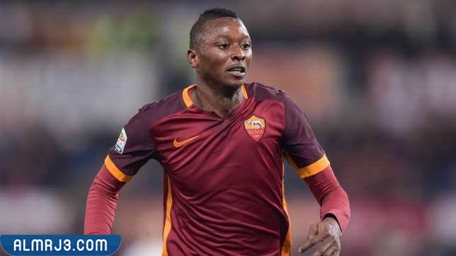 عمر صادق السيرة الذاتية