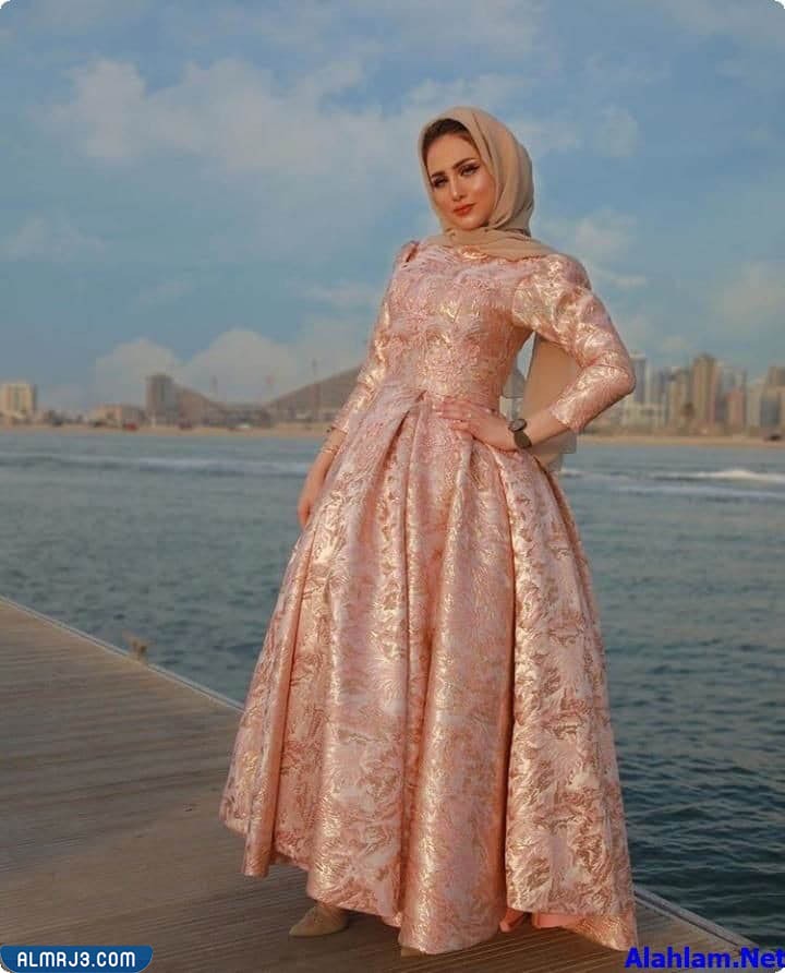 فساتين دانتيل سهرة محجبات