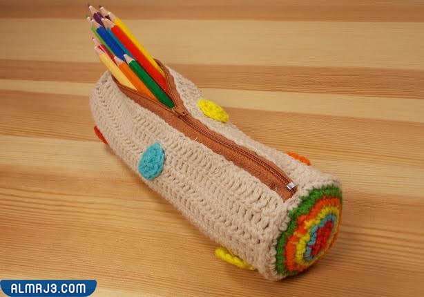 مقلمة من الكروشيه