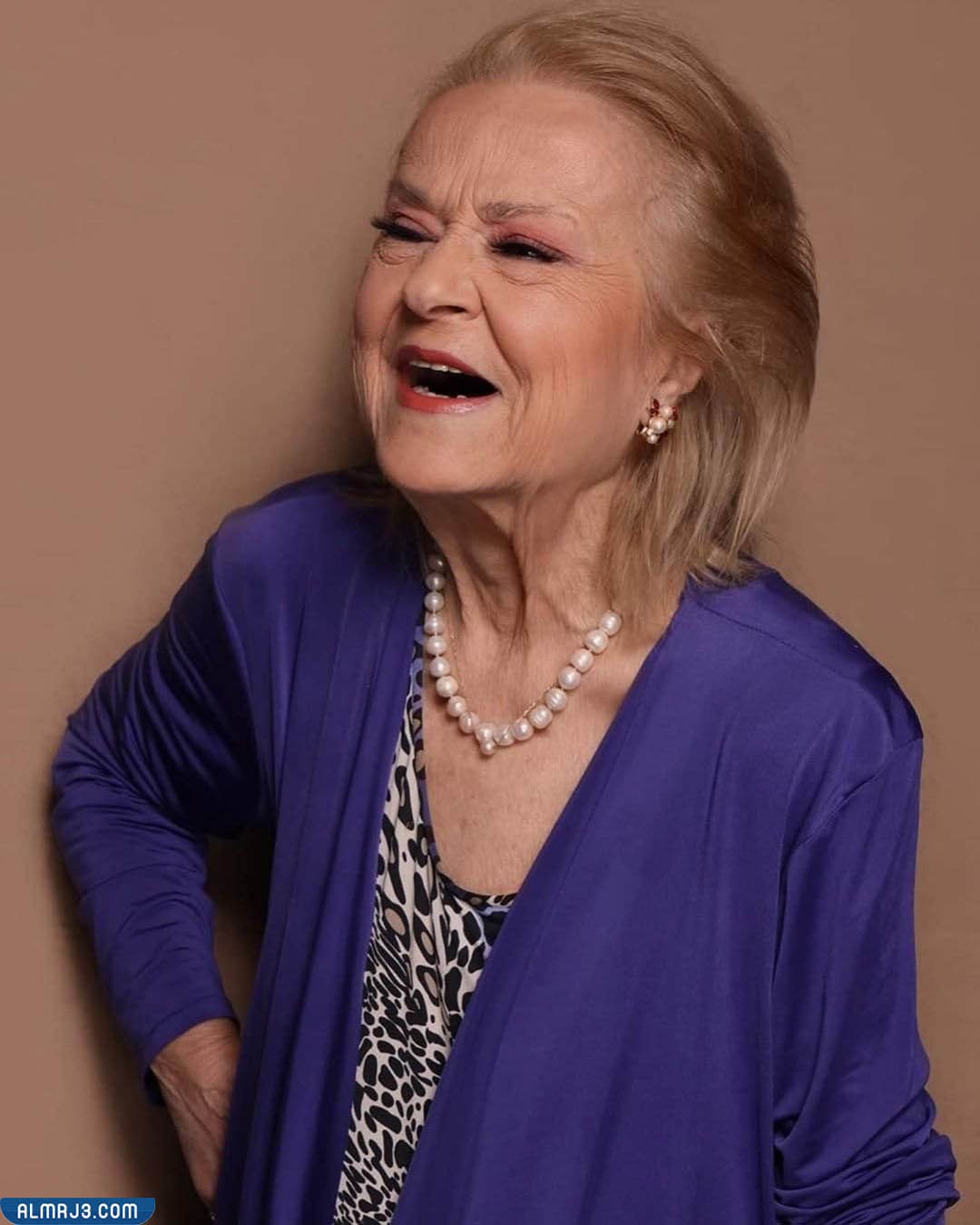 من هي انطوانيت نجيب ويكيبيديا