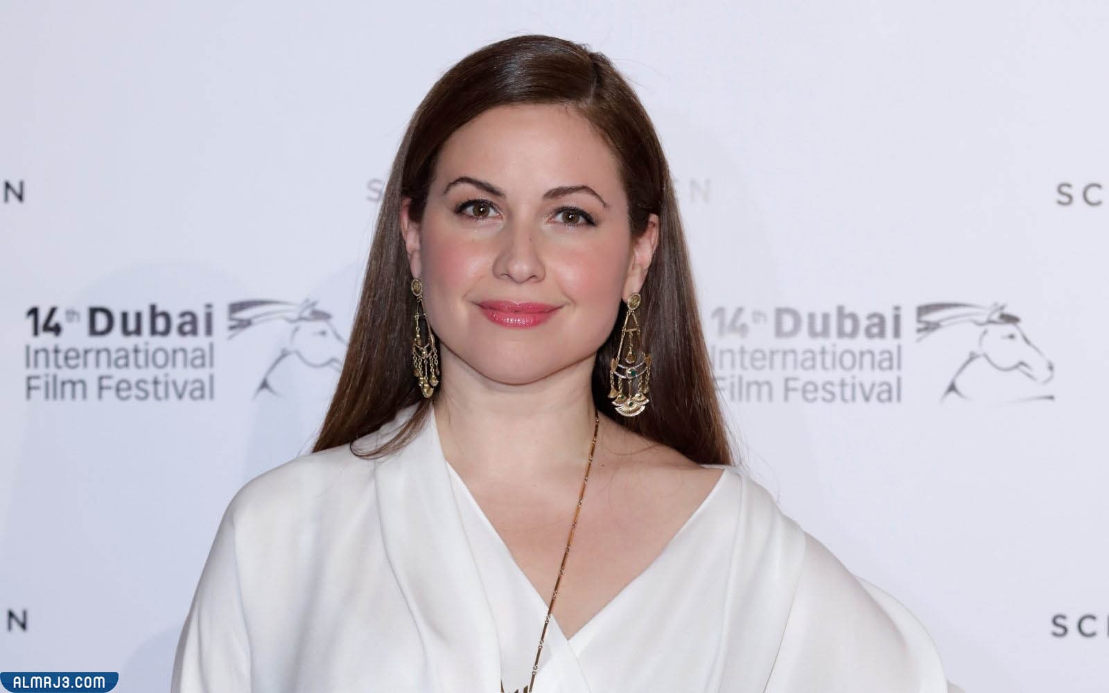 من هي ريا أبي راشد ويكيبيديا