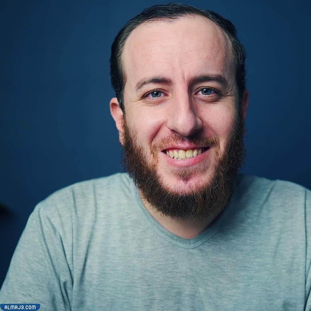 من هو احمد السبيعي؟