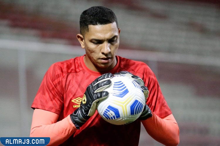 ميلسون سانتوس السيرة الذاتية