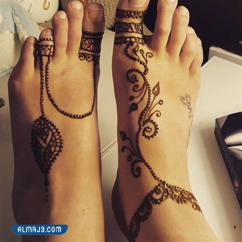 أشكال رسم حنة على الرجل