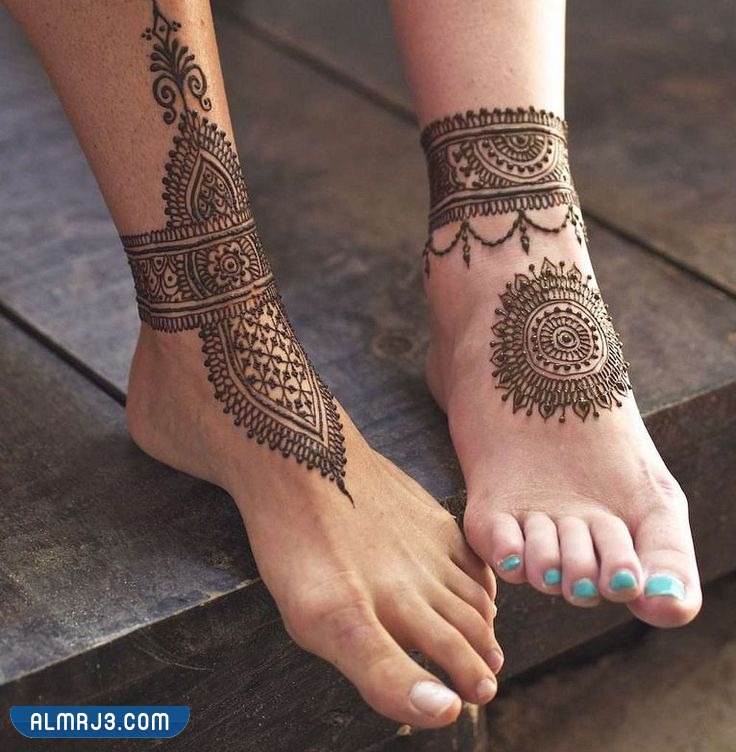 أشكال رسم حنة على الرجل