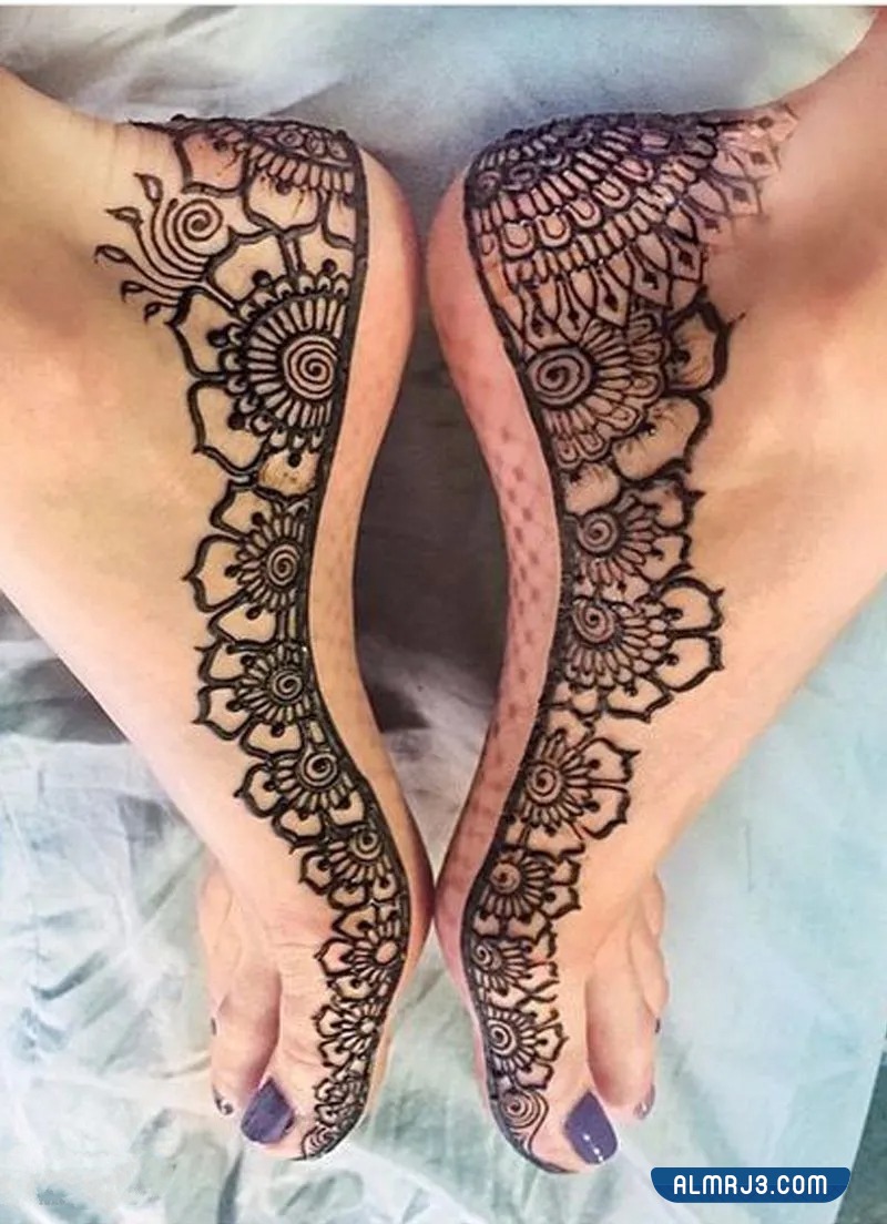 أشكال رسم حنة على الرجل