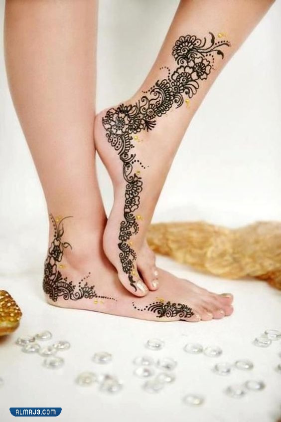 أشكال رسم حنة على الرجل