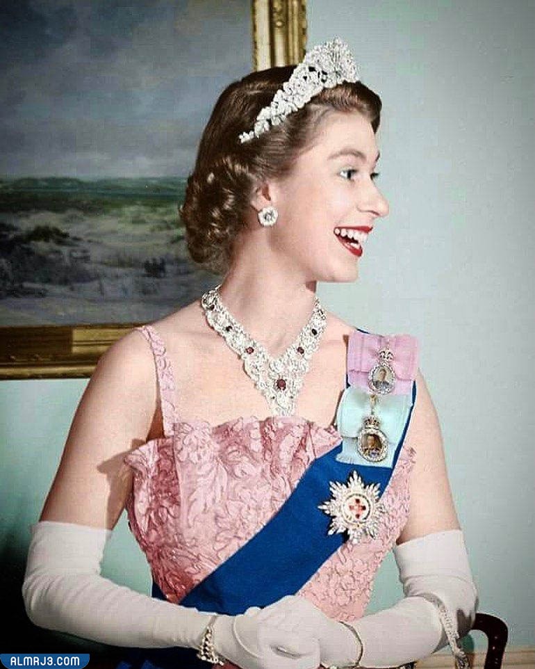 إليزابيث الثانية وهي صغيرة