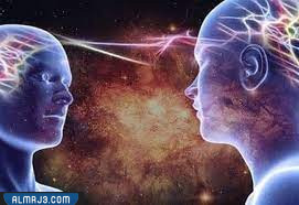 كيف تعرف أن حبيبك يفكر فيك الآن؟