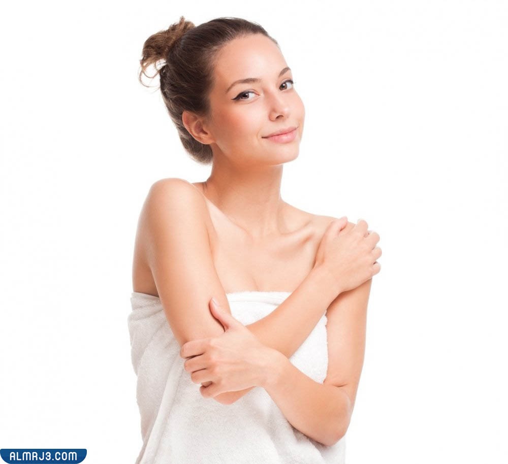 تقشير المنطقة الحساسة بالمقشرات الطبيعية 