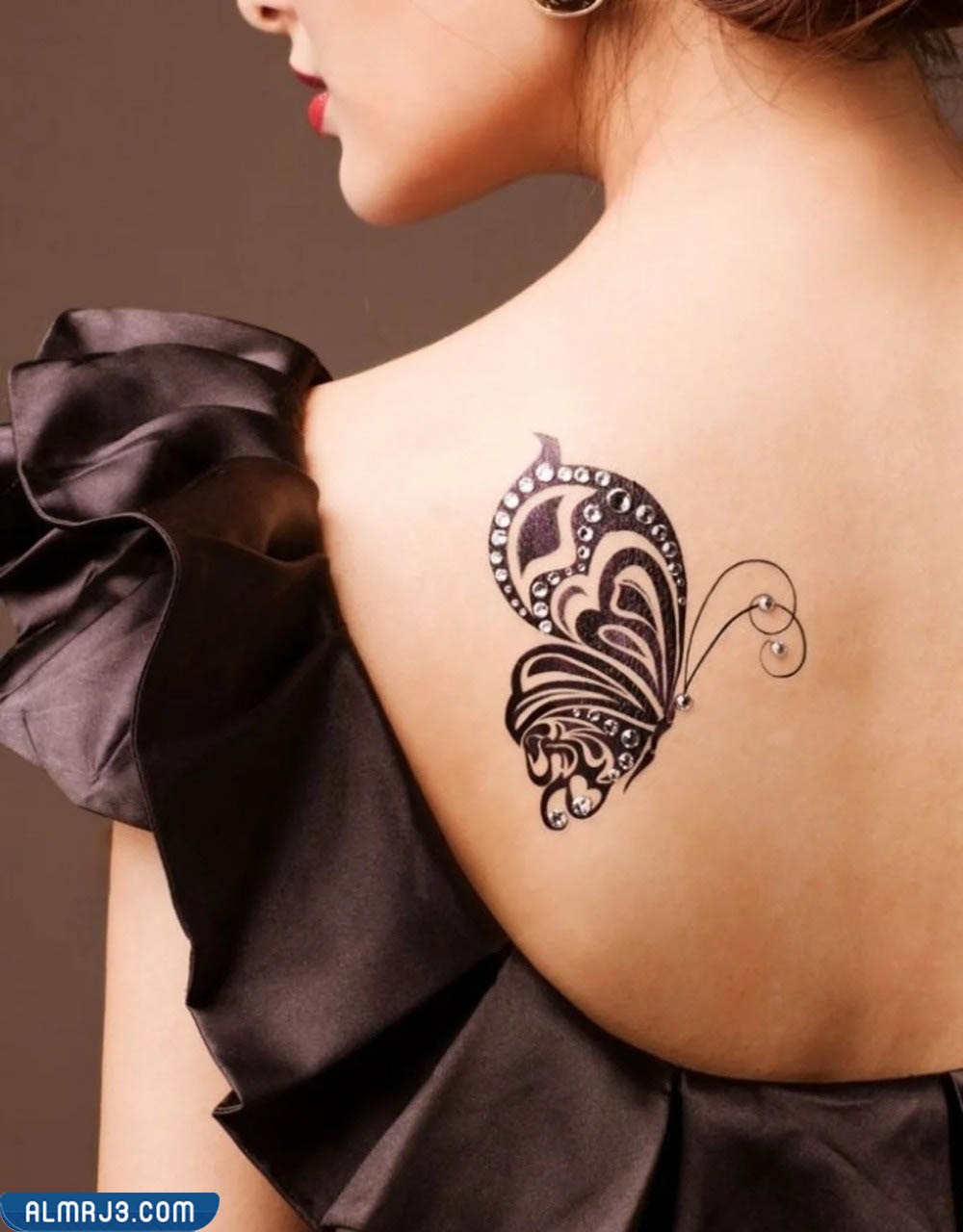 رسومات تاتو على الكتف