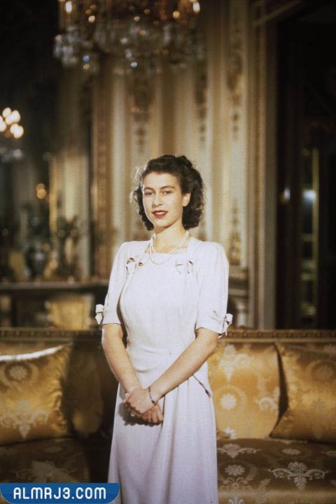 صور إليزابيث الثانية وهي صغيرة