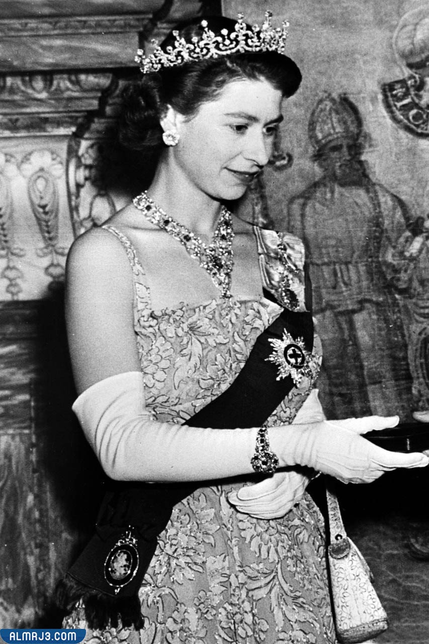 صور إليزابيث الثانية وهي صغيرة
