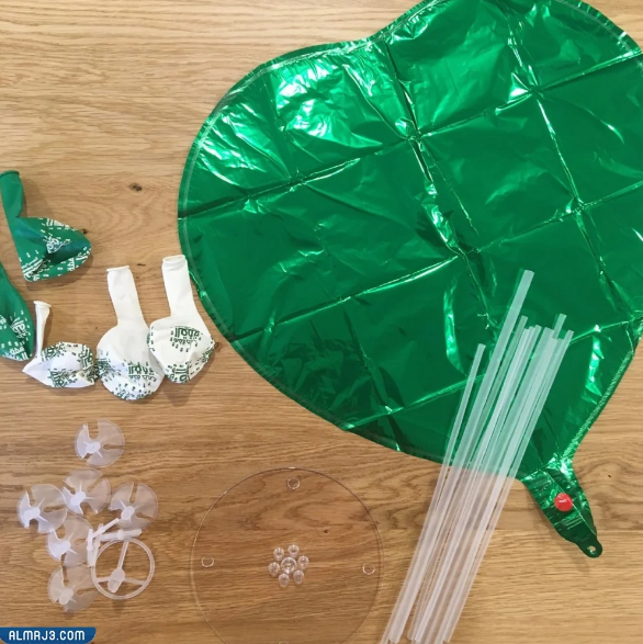 صور زينة وألعاب أطفال اليوم الوطني السعودي 92