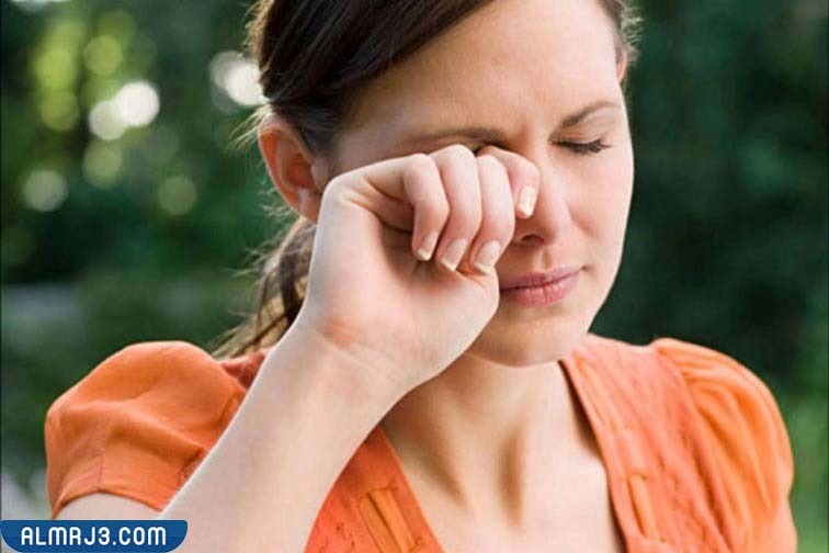 معنى رفة العين اليسرى في الخرافات القديمة