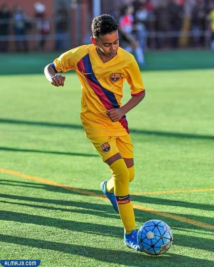 من هو لامين يامال ويكيبيديا