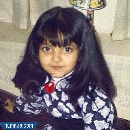 صور افنان الباتل وهي صغيره