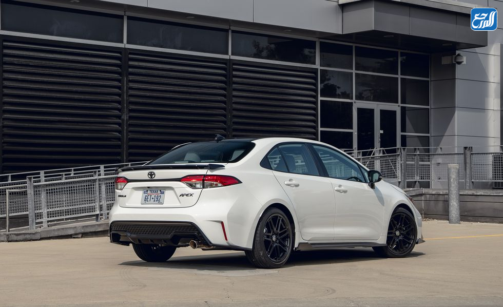 تويوتا كورولا 2022 من الخارج