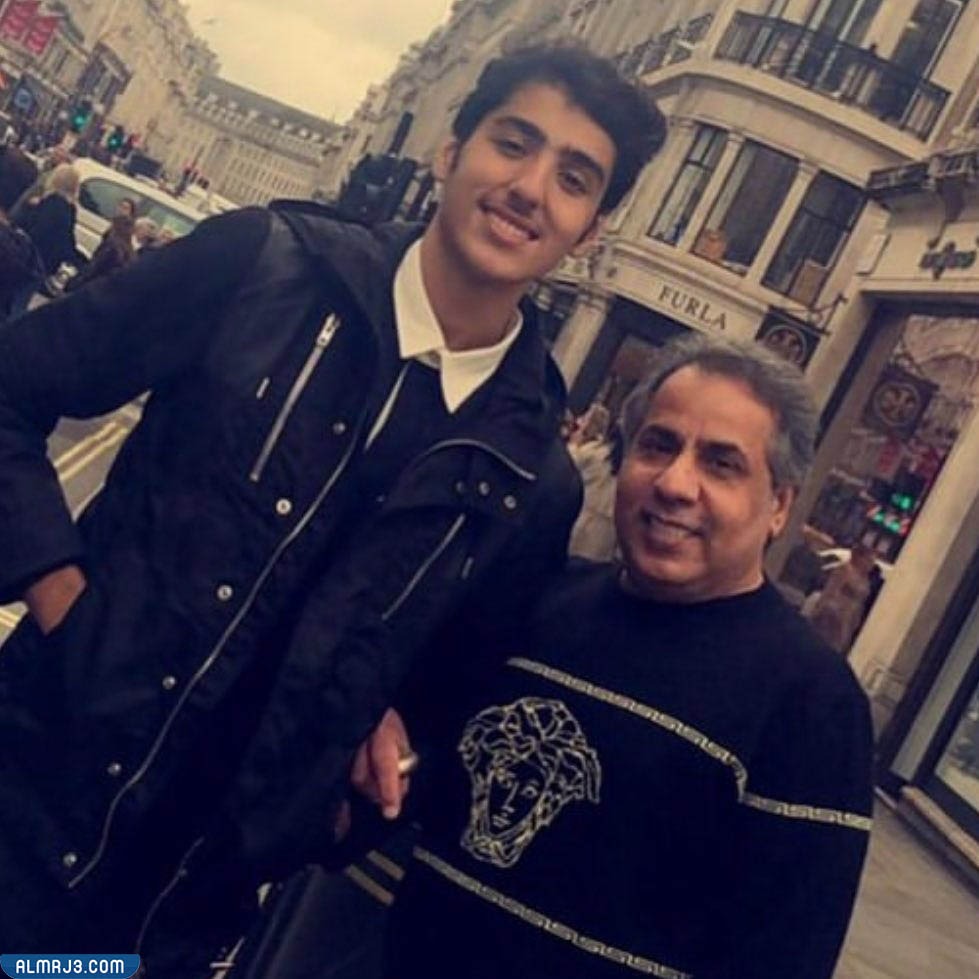 طلال زوج جود وهو صغير