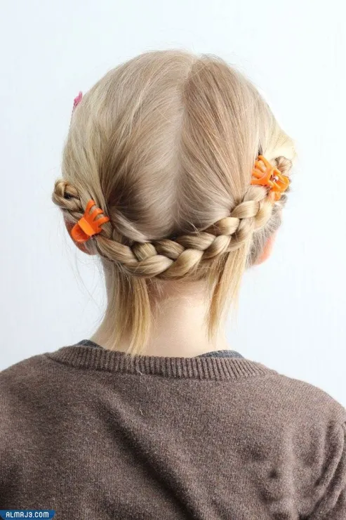 تسريحة الضفيرة مع الكعكة