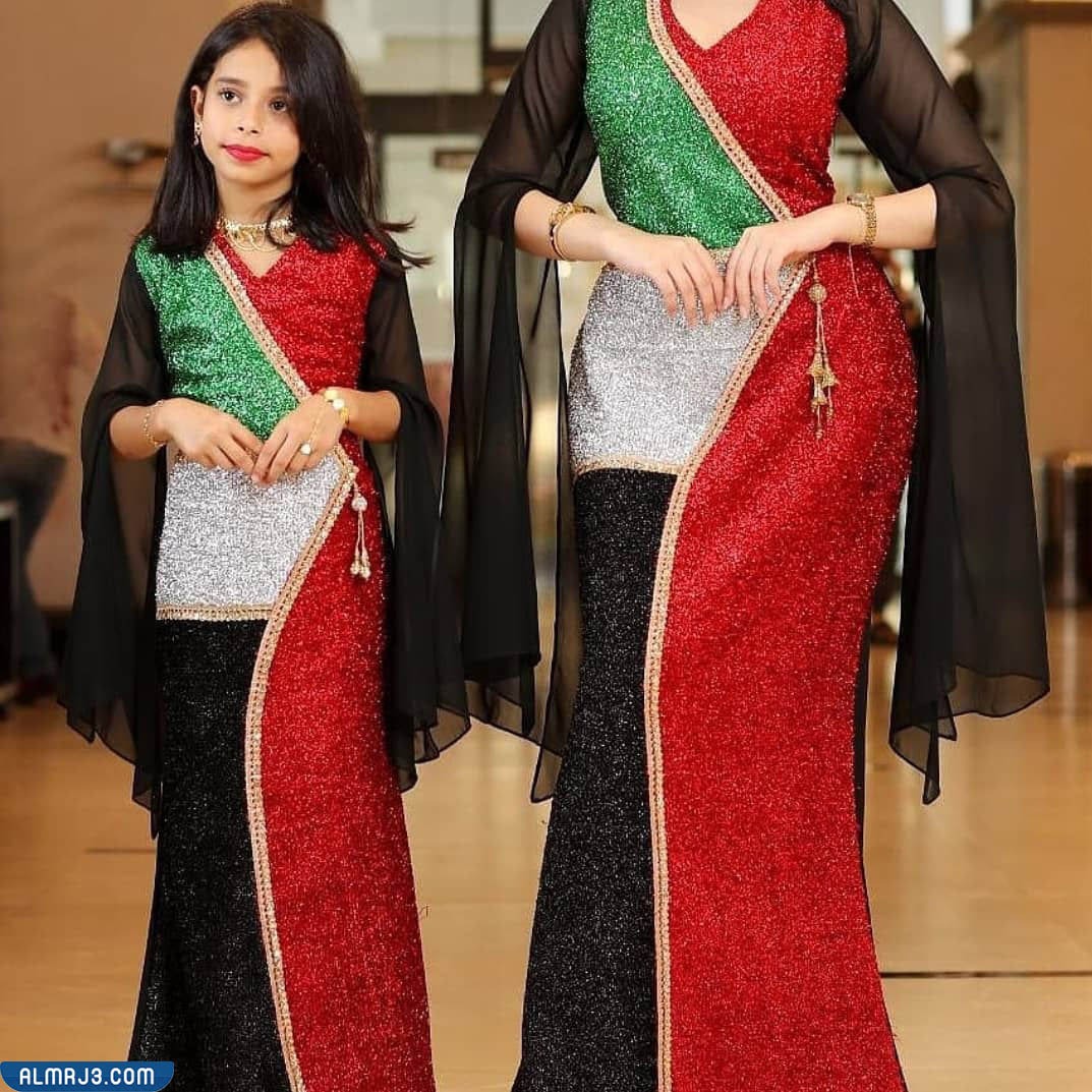 تصاميم فساتين سهرة وعباءات بألوان العلم الإماراتي بالصور