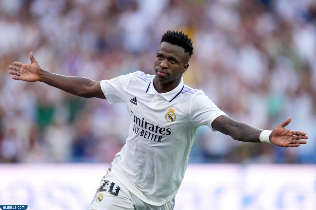 كم سرعة فينيسيوس جونيور