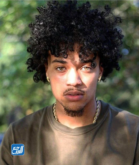 حلاقة قصات شعر كيرلي للرجال