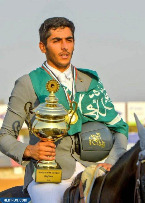 من هو عبدالرحمن الراجحي السيرة الذاتية