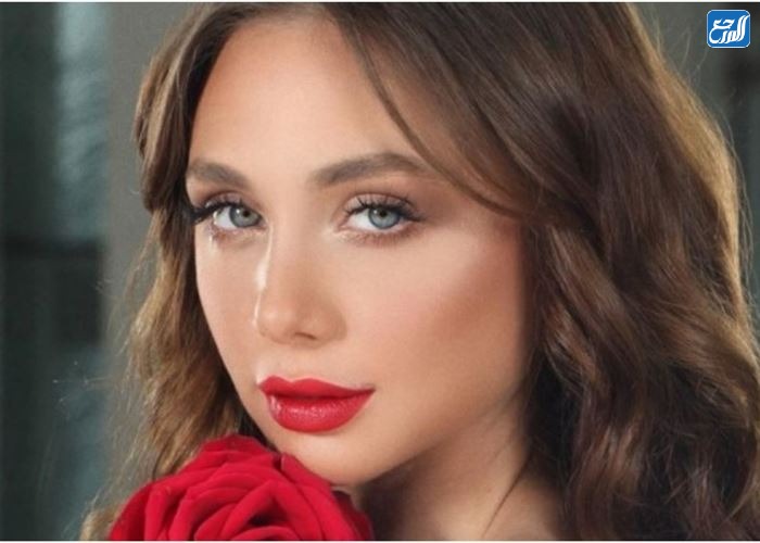 من هي لجين عضاضة ويكيبيديا