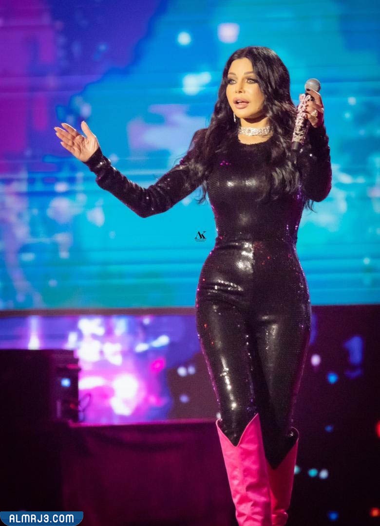 شكل هيفاء وهبي في موسم الرياض بالصور