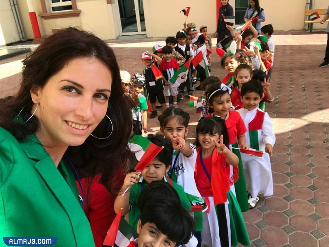 أفكار إطلالات عملية للاحتفال بيوم العلم الإماراتي