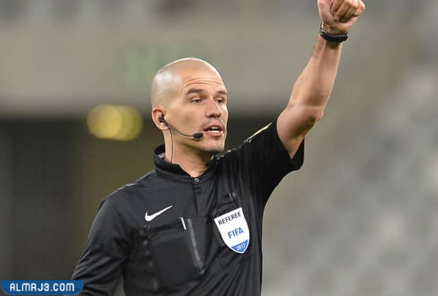 الحكم فيكتور جوميز السيرة الذاتية