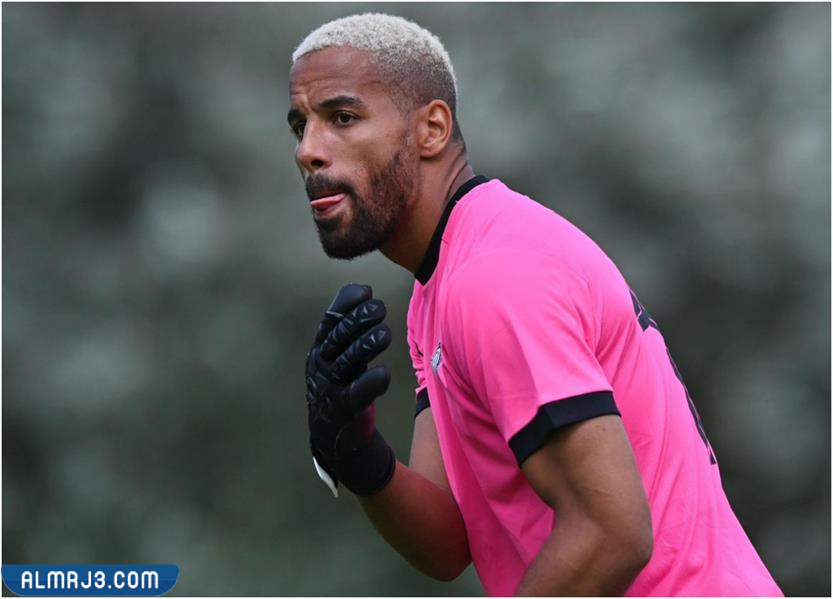 ديفيز إيباسي