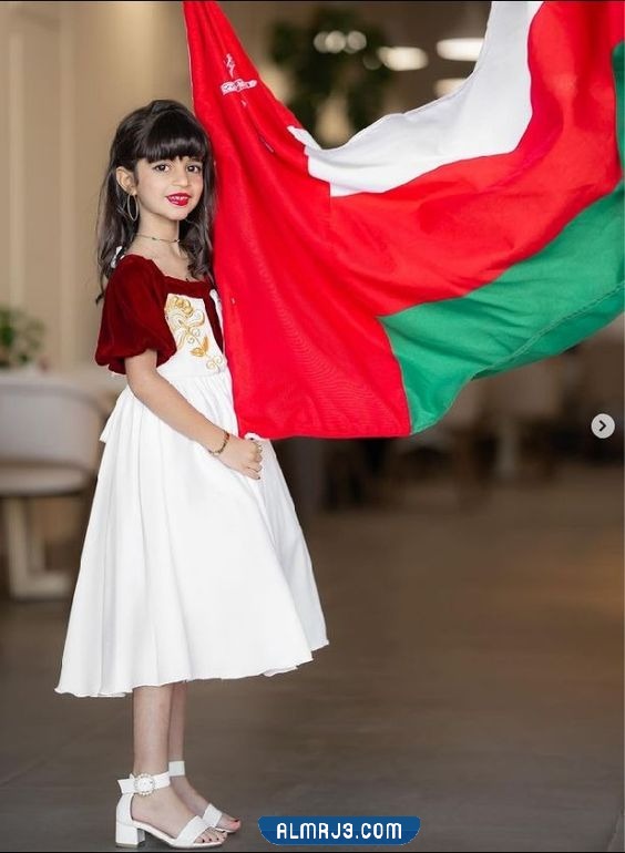 صور فساتين العيد الوطني العماني 52