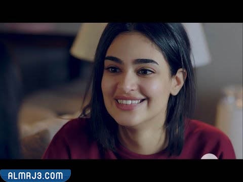 صور ليالي دهراب بدون مكياج