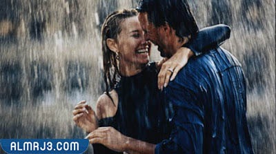 صور عشاق تحت المطر