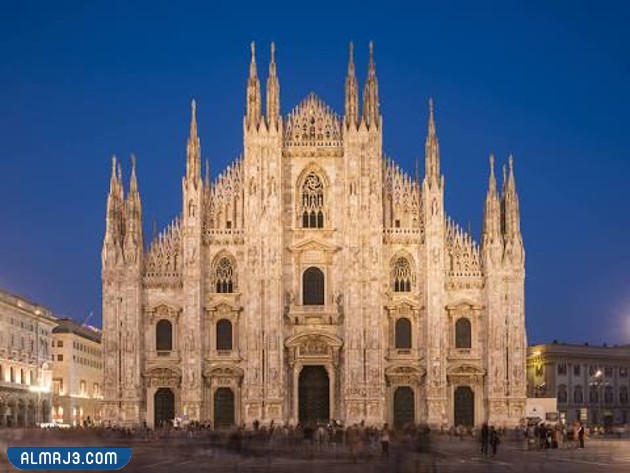 كم تكلفة السفر إلى ايطاليا لشخصين لمدة 10 ايام