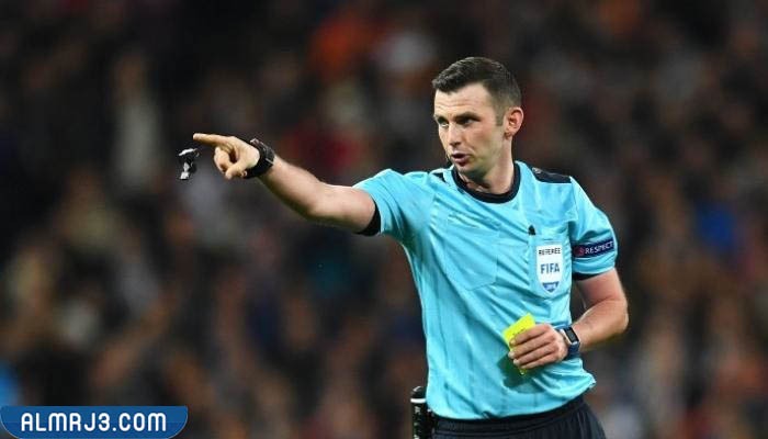 مايكل أوليفر السيرة الذاتية