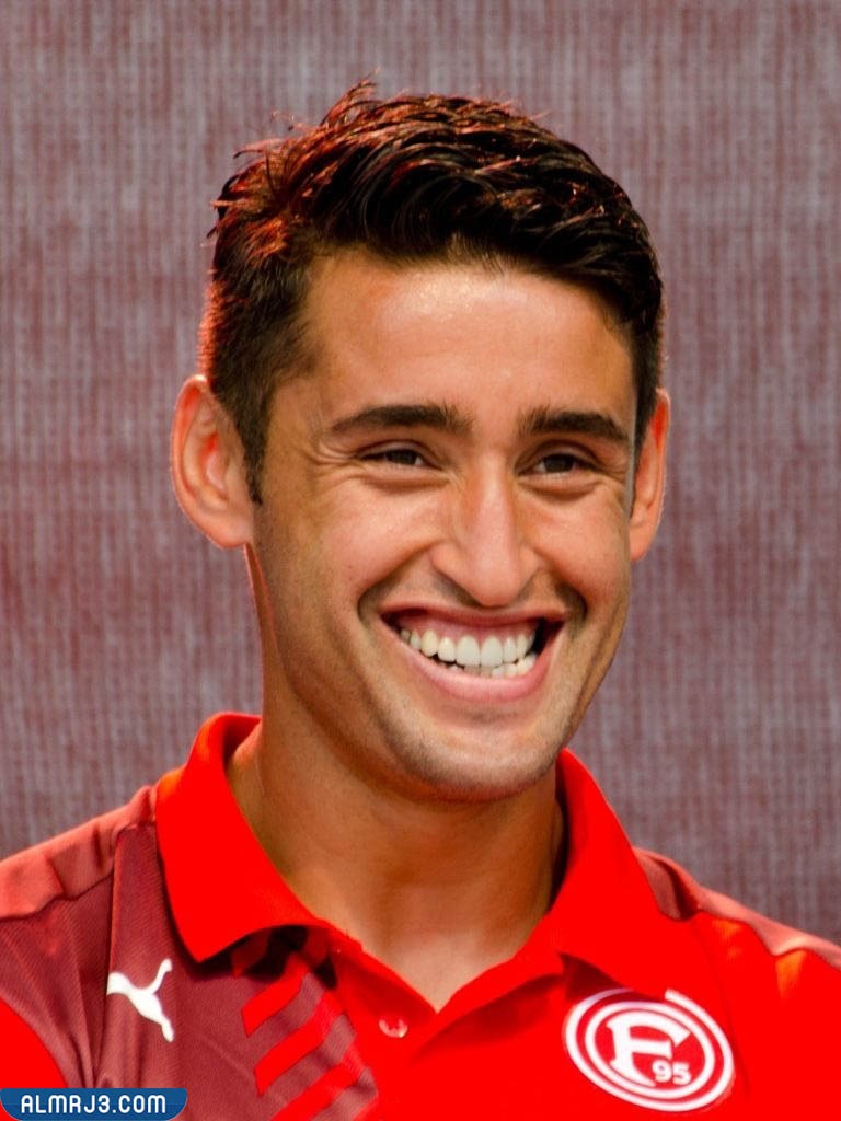 من هو كريم حقي ويكيبيديا