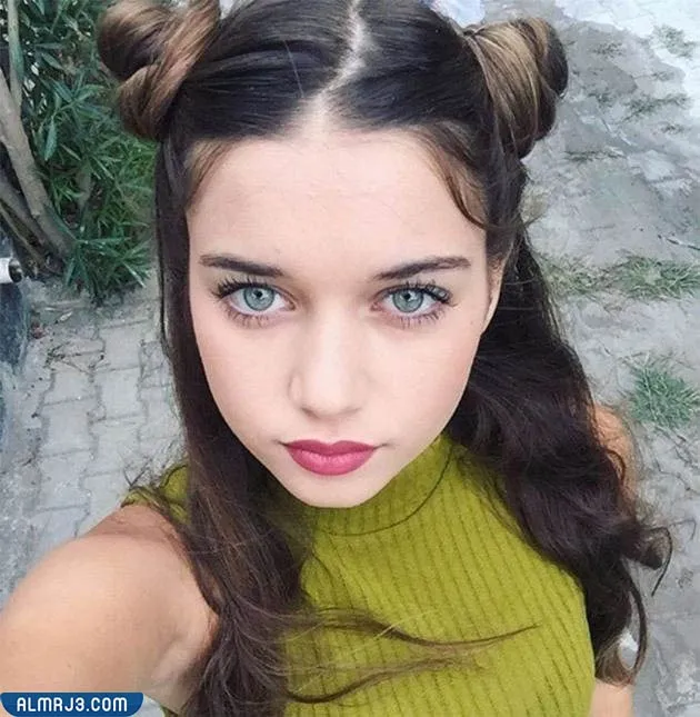 من هي أفرا ساراتش أوغلو ويكيبيديا