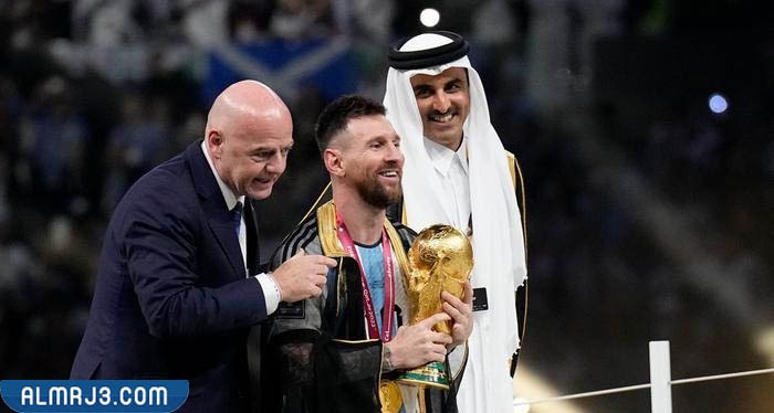 صور ميسّي بالعباءة القطريّة