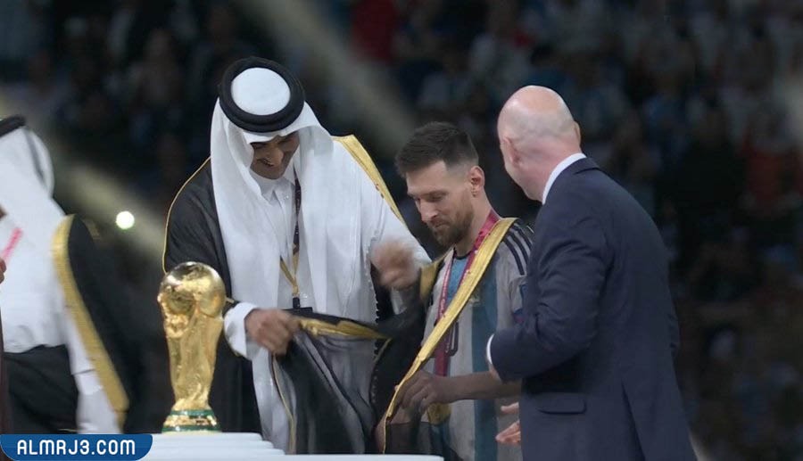 صور ميسّي بالعباءة القطريّة