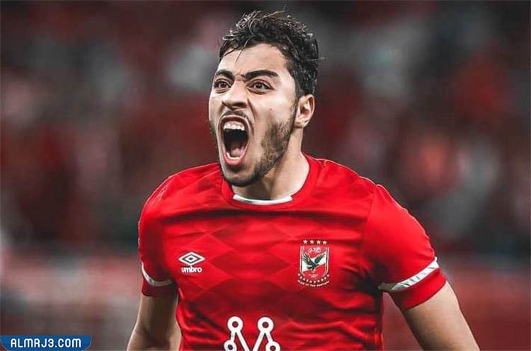 من هو اكرم توفيق السيرة الذاتية