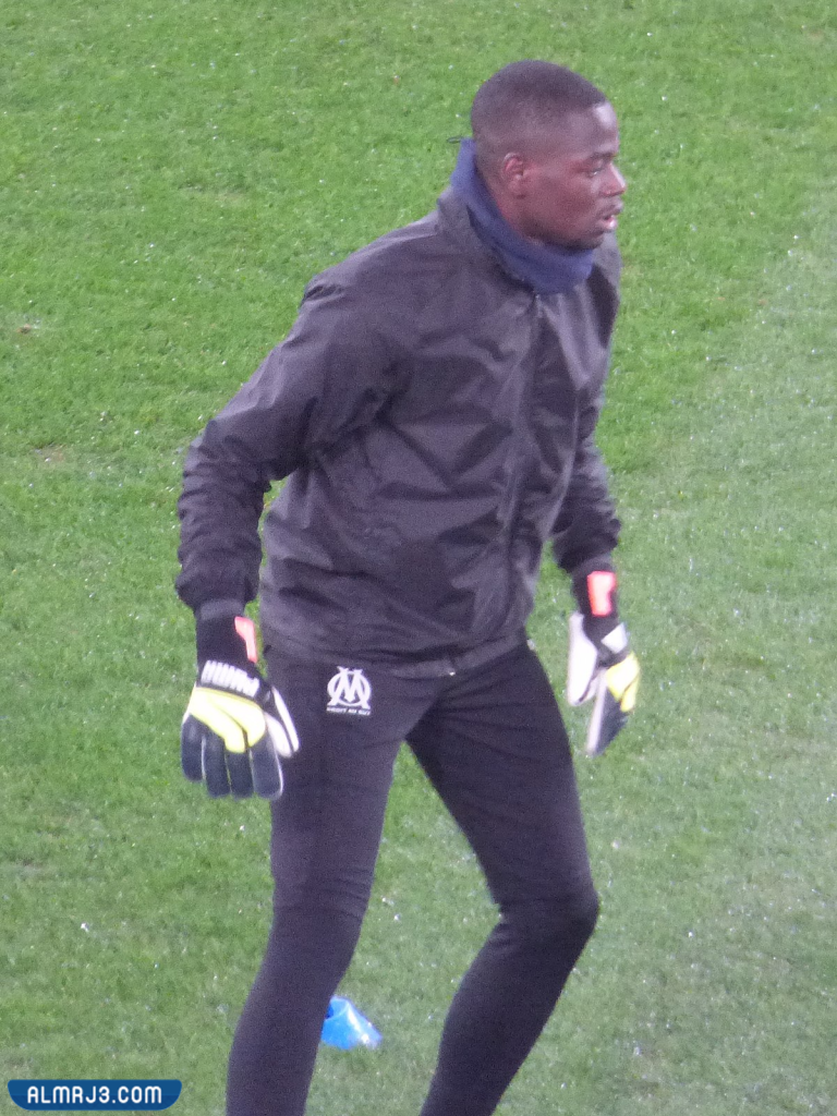 من هو سيمون نجاباندوتنبو ويكيبيديا