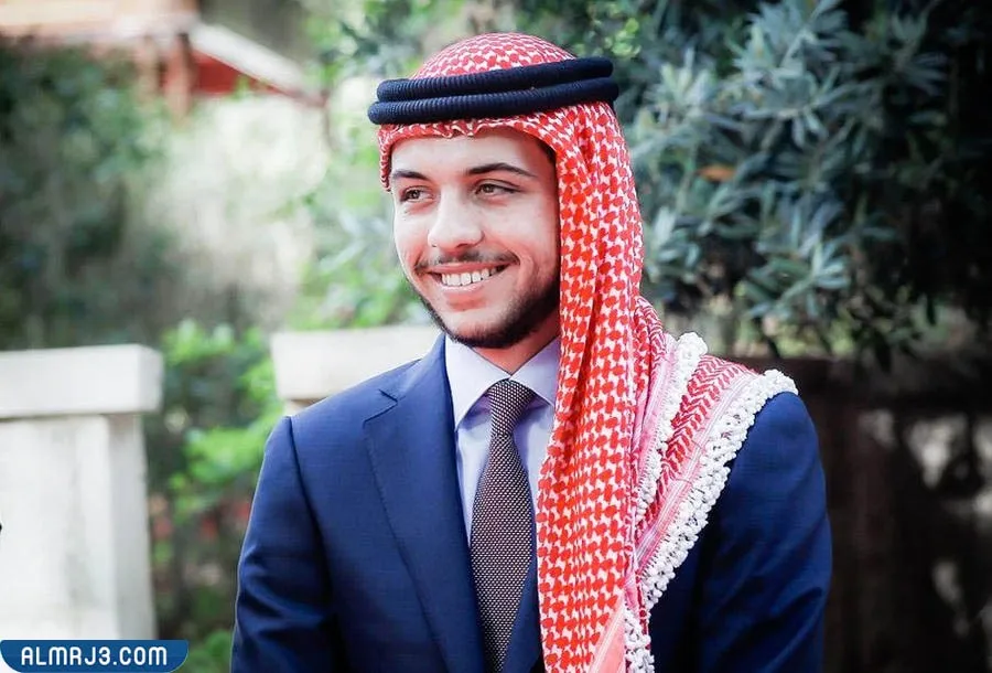 من هو ولي العهد الامير حسين السيرة الذاتية