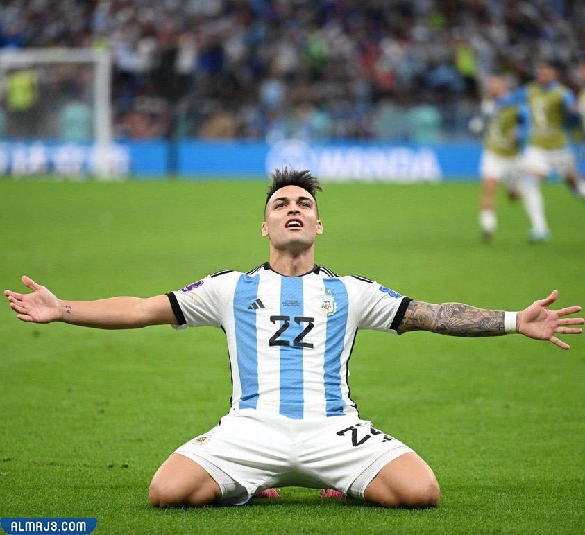 من هو لاوتارو مارتينيز ويكيبيديا