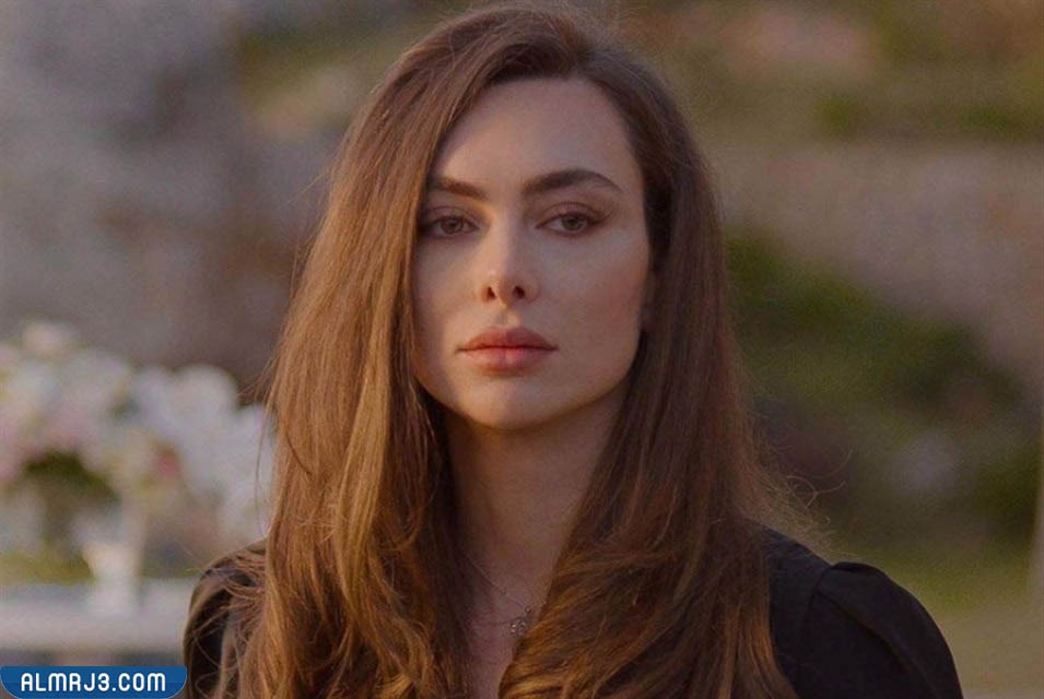 من هي ستيفاني صليبا ويكيبيديا