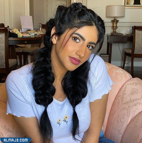 من هي نور ستارز